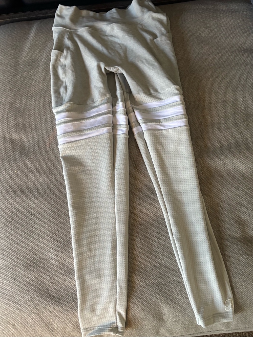 Bundle set Gray Athletic Leggings with White Stripe Detail all included